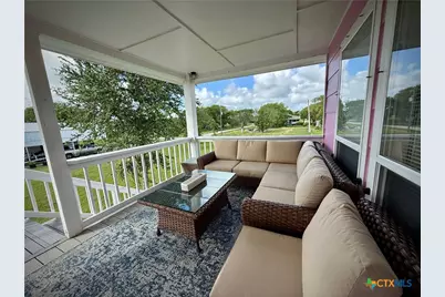 111 Springfield Avenue, Port Lavaca, TX 77979 - Photo 14