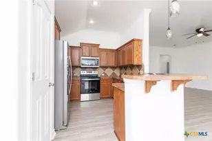 4602 Lauren MacKenzie Dr, Killeen, TX 76549 - Photo 6