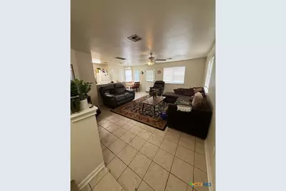 911 Sage Wood Trail, San Marcos, TX 78666 - Photo 4