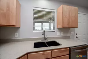 90 Bluefish Ln, Palacios, TX 77465 - Photo 20