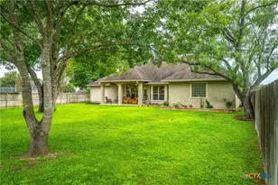 130 Rock Dove Ln, Other, TX 78123 - Photo 6