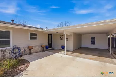 4711 Dahlia Lane, Victoria, TX 77904 - Photo 4