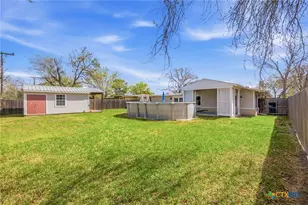4711 Dahlia Ln, Victoria, TX 77904 - Photo 24