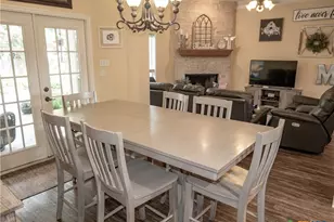 318 Green Gable Dr, Victoria, TX 77904 - Photo 22