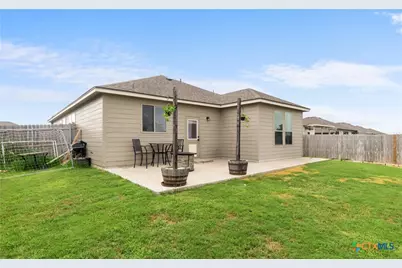 1324 Lakeway Crossing Drive, Temple, TX 76502 - Photo 30