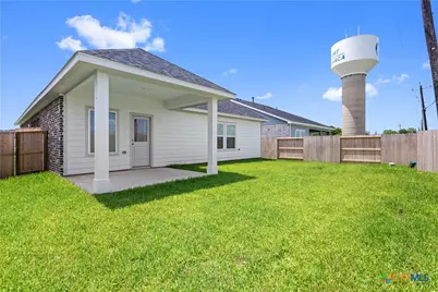 306 Cardinal Drive, Port Lavaca, TX 77979 - Photo 32