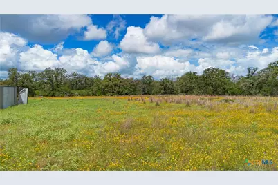 84 Longhorn Road, Stockdale, TX 78160 - Photo 14