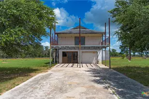 84 Longhorn Rd, Stockdale, TX 78160 - Photo 8