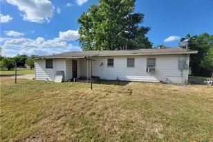 202 W Bobwhite Ln, Harker Heights, TX 76548 - Photo 4