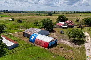 3901 N State Hwy 95, Moulton, TX 77975 - Photo 1