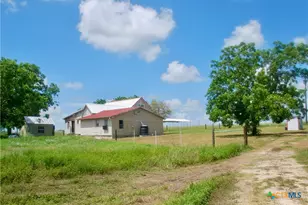 3901 N State Hwy 95, Moulton, TX 77975 - Photo 34