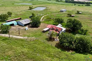3901 N State Hwy 95, Moulton, TX 77975 - Photo 2