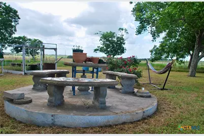 3901 N State Highway 95, Moulton, TX 77975 - Photo 42
