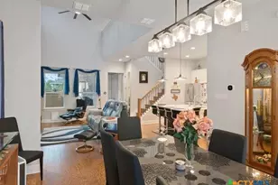 783 N Academy Ave, New Braunfels, TX 78130 - Photo 4