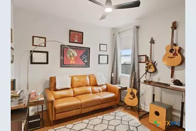 783 N Academy Avenue, New Braunfels, TX 78130 - Photo 18