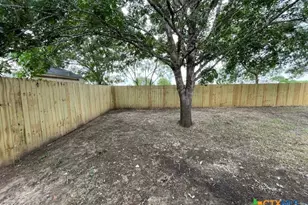 2105 Miller St, Belton, TX 76513 - Photo 24
