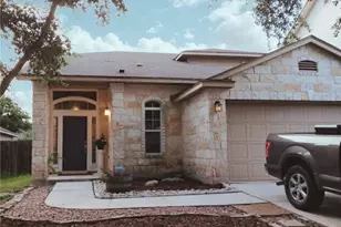 924 Karah, New Braunfels, TX 78130 - Photo 2