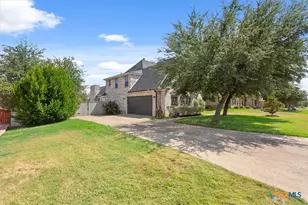 2021 Harvest Dr, Nolanville, TX 76559 - Photo 2
