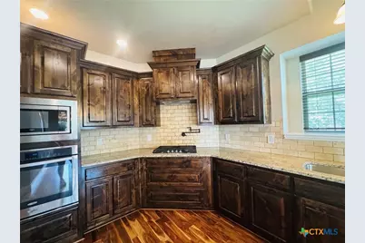 2021 Harvest Drive, Nolanville, TX 76559 - Photo 8