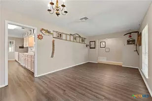 204 Norris Dr, Converse, TX 78109 - Photo 10