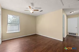 906 Tanner Rd, Copperas Cove, TX 76522 - Photo 14