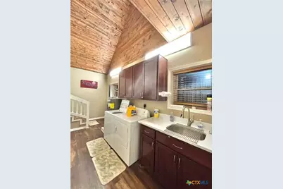 411 N Washington Boulevard, Port O'Connor, TX 77982 - Photo 16