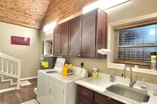 411 N Washington Blvd, Port O'Connor, TX 77982 - Photo 16