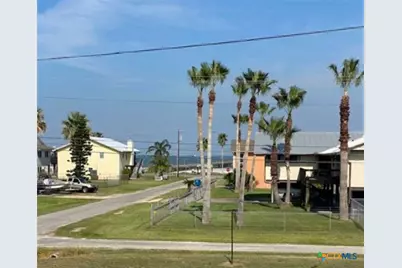 411 N Washington Boulevard, Port O'Connor, TX 77982 - Photo 6
