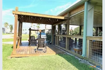 411 N Washington Boulevard, Port O'Connor, TX 77982 - Photo 22