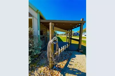 411 N Washington Boulevard, Port O'Connor, TX 77982 - Photo 22