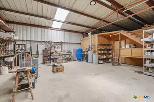 3275 Live Oak Rd, Cuero, TX 77954 - Photo 32