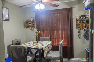 148 S Mount Auburn, Goliad, TX 77963 - Photo 10