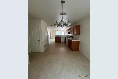 407 Brittney Way, Harker Heights, TX 76548 - Photo 6