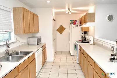 1157 Lasso Loop, Canyon Lake, TX 78133 - Photo 4