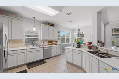 2142 Belvedere Court, New Braunfels, TX 78130 - Photo 14