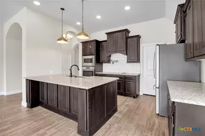 2912 Countryside Path, Seguin, TX 78155 - Photo 4