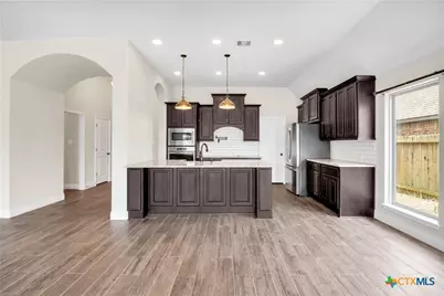 2912 Countryside Path, Seguin, TX 78155 - Photo 8