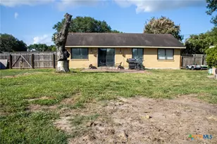 203 Elaine St, Victoria, TX 77904 - Photo 30