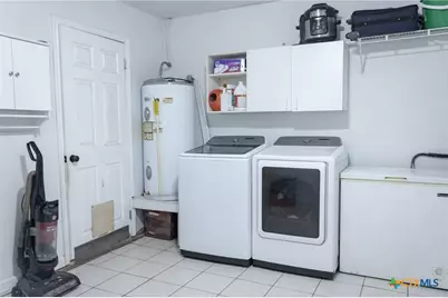 203 Elaine Street, Victoria, TX 77904 - Photo 14