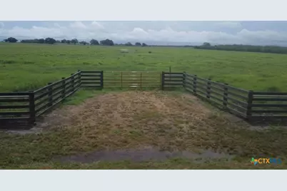 901 Walker Road, Goliad, TX 77963 - Photo 2