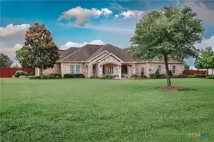 108 Ontario St, Victoria, TX 77905 - Photo 2