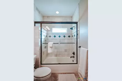 108 Ontario Street, Victoria, TX 77905 - Photo 20