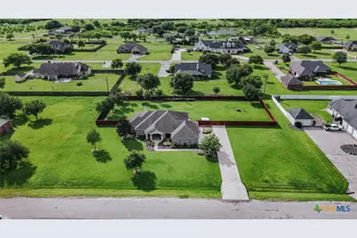 108 Ontario Street, Victoria, TX 77905 - Photo 40