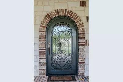 108 Ontario Street, Victoria, TX 77905 - Photo 6