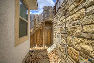 627 Hummingbird Hill, Canyon Lake, TX 78133 - Photo 24