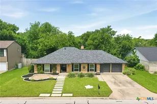 2204 Creekview Dr, Round Rock, TX 78681 - Photo 1