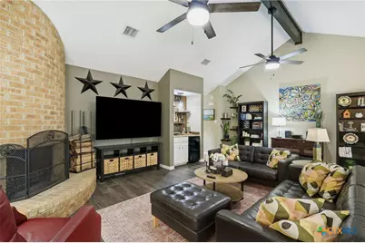 2204 Creekview Drive, Round Rock, TX 78681 - Photo 2