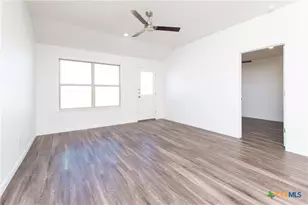 5815 Betty Lou Dr, Killeen, TX 76549 - Photo 6