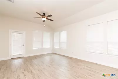 250 Sugar Cane Road, Buda, TX 78610 - Photo 6