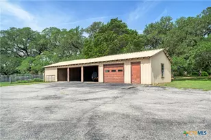 1226 E US Hwy 90, Flatonia, TX 78941 - Photo 24
